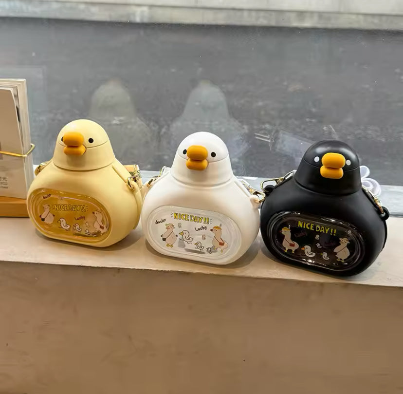 650ML Kawaii Kids Water Bottle, Large Capacity Plastic Straw Drinking Cup, Kids Water Bottle 650ML Kawaii Kids Water Bottle, Large Capacity Plastic Straw Drinking Cup, Kids Water Bottle